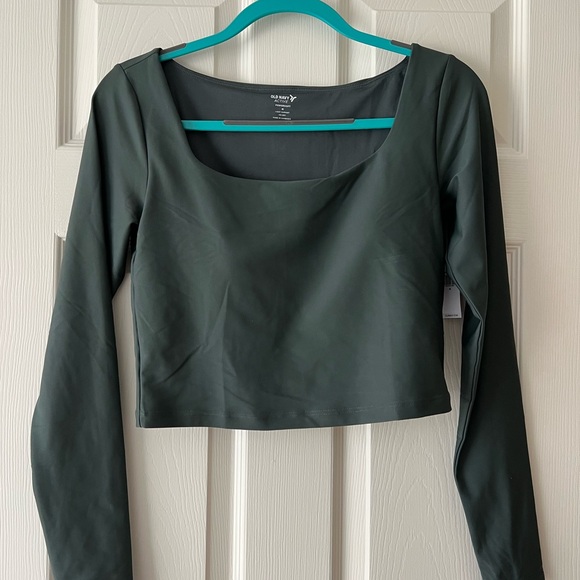NWT Old Navy Long Sleeve Active Top - Picture 1 of 5